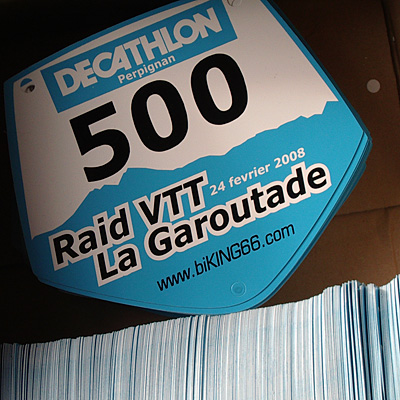 Voila, 500 plaques pr&ecirc;tes &agrave; partir...